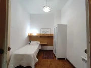 Piso en esteiro con balcón