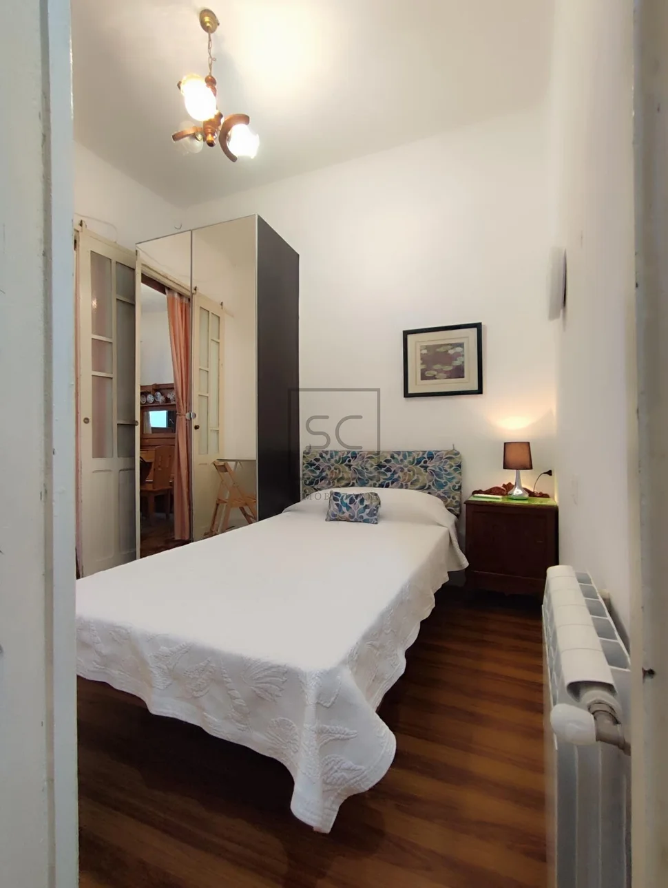 Piso en esteiro con balcón