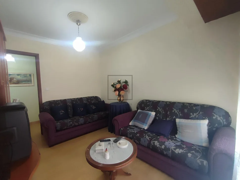 Bonito 3º sin ascensor para reformar