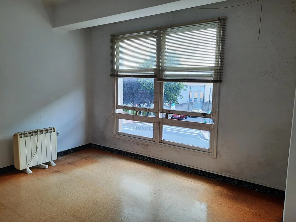 Primer piso para reforma parcial en piñeiros