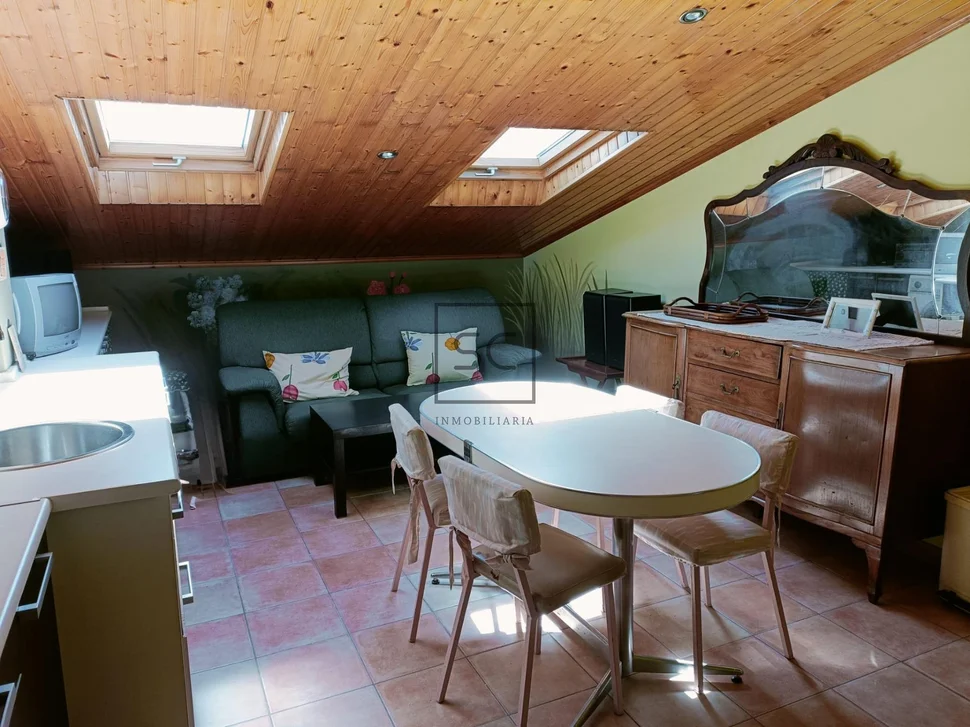 Piso de tres habitaciones con trastero habitable