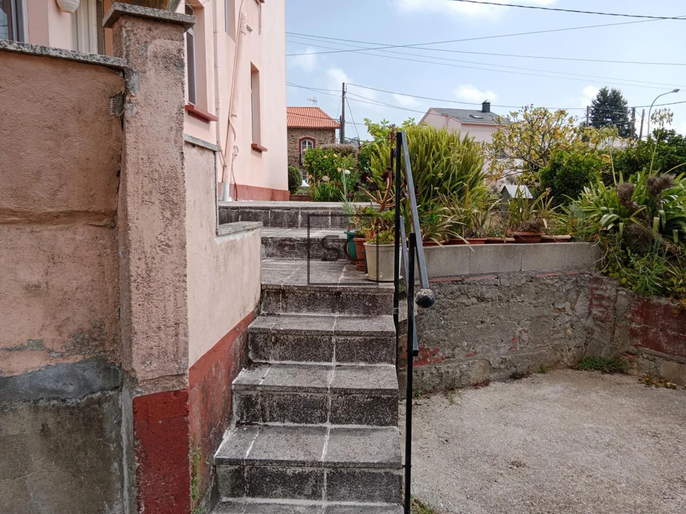 Planta baja en casa unifamiliar