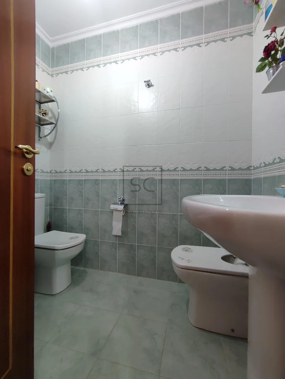 Potente apartamento con terraza en valdoviño