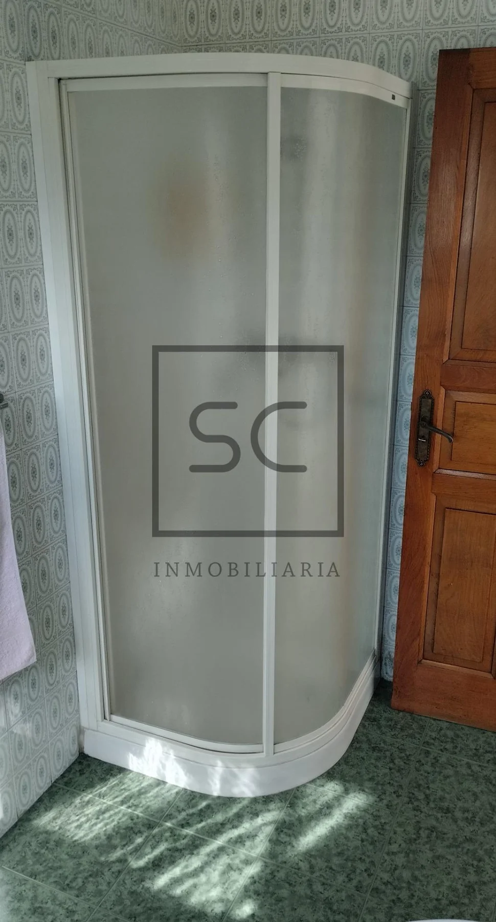 Casa amplia con terreno en ames