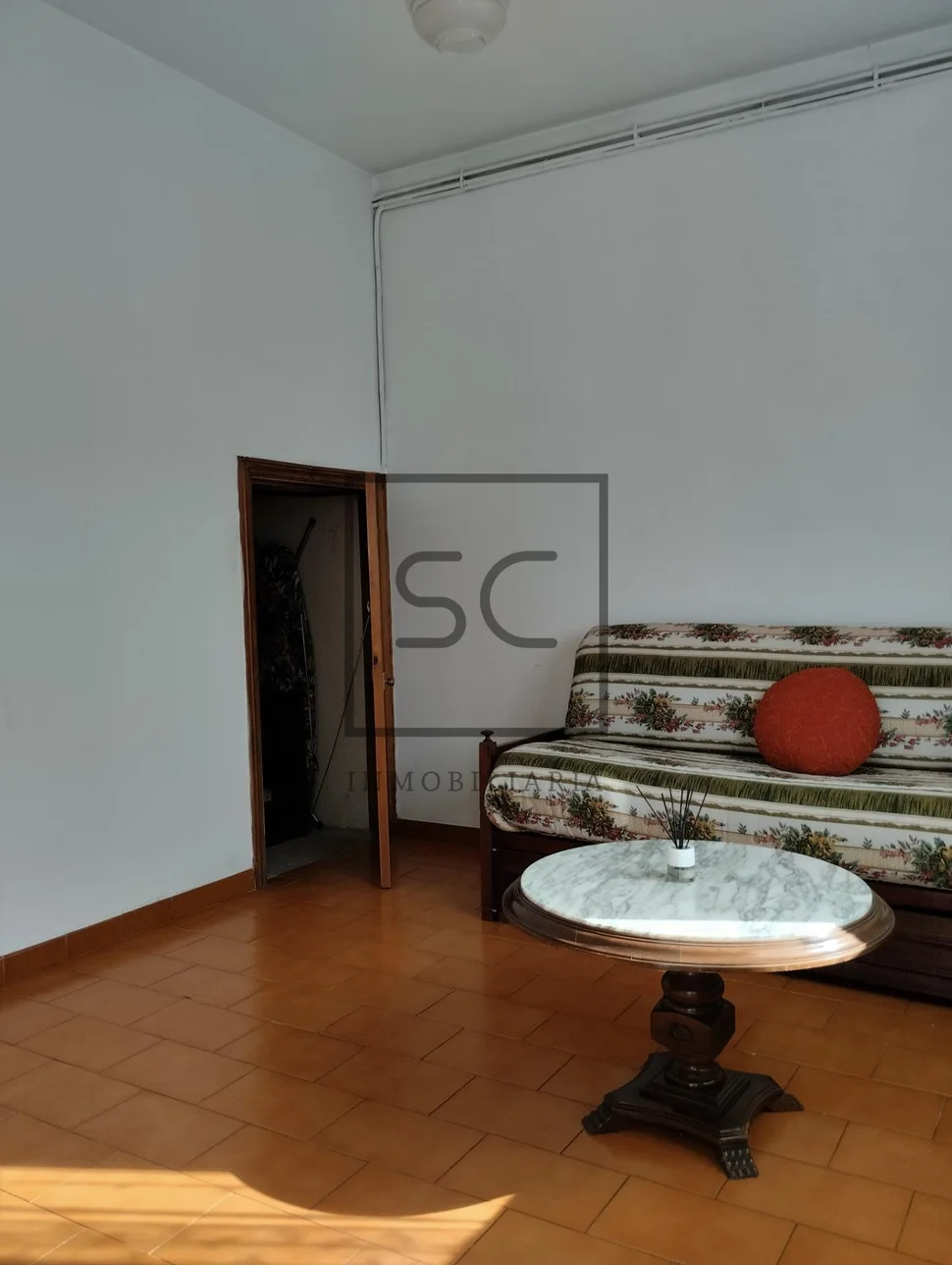 Casa amplia con terreno en ames