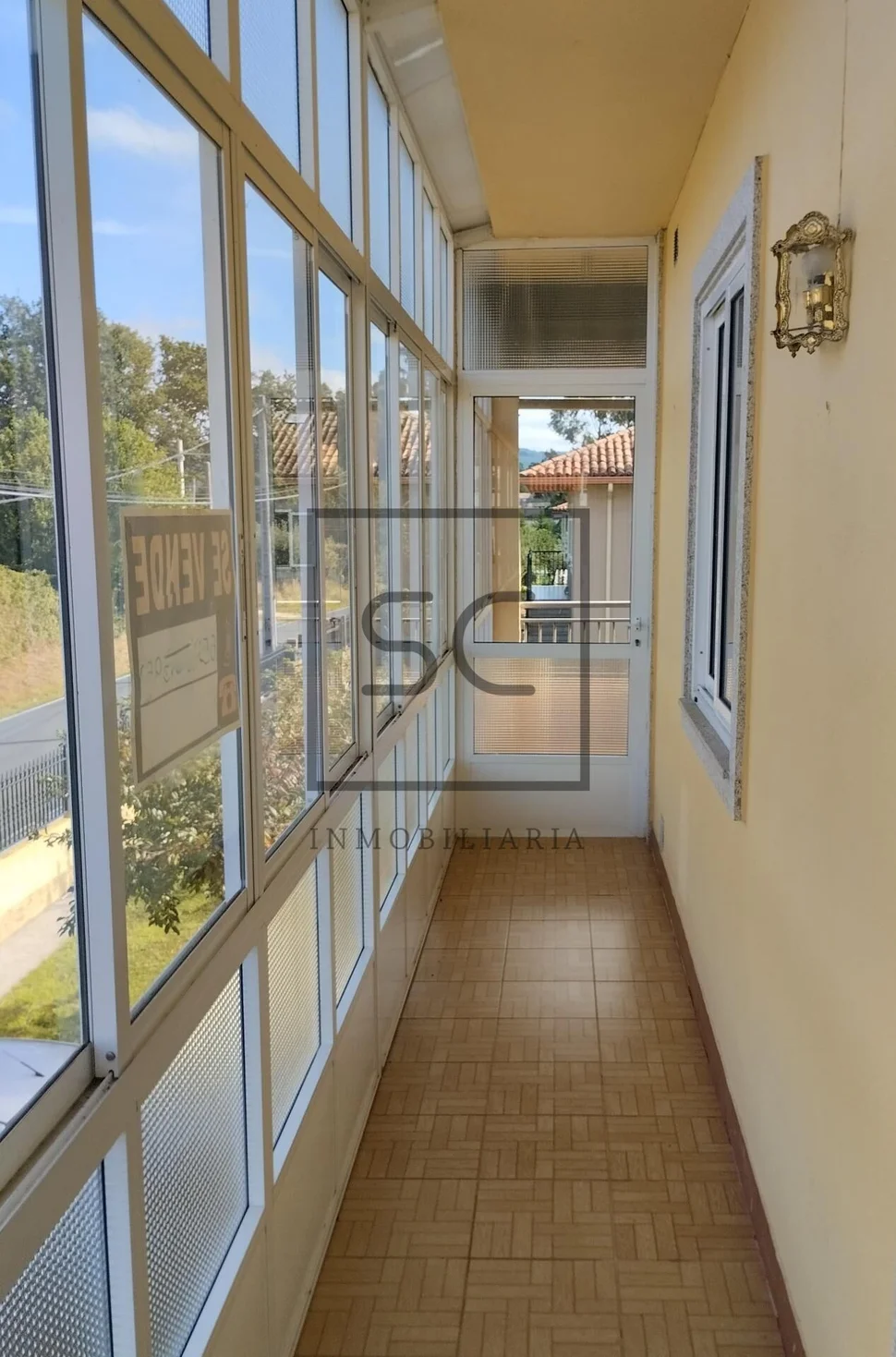 Casa amplia con terreno en ames