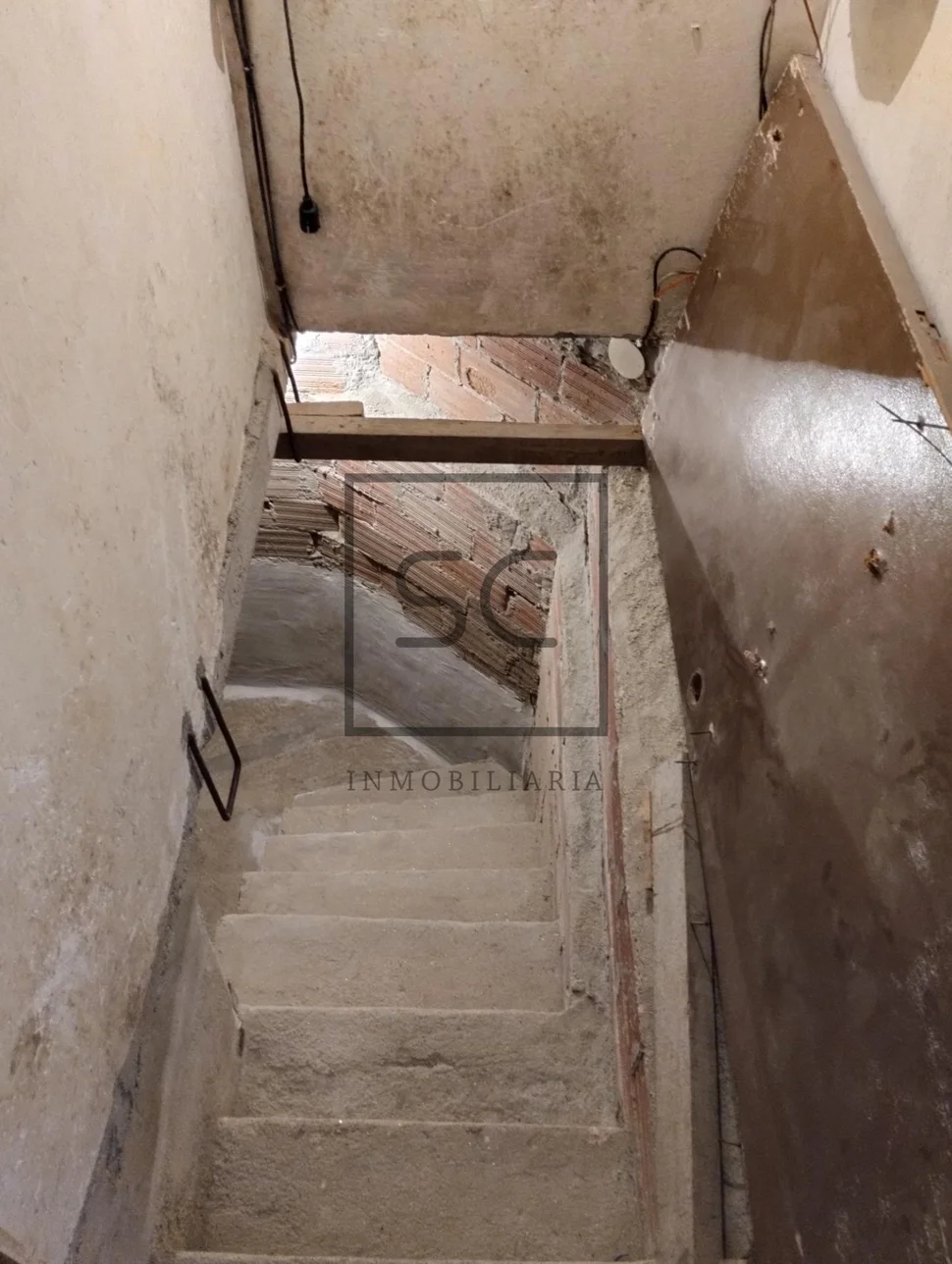 Casa amplia con terreno en ames