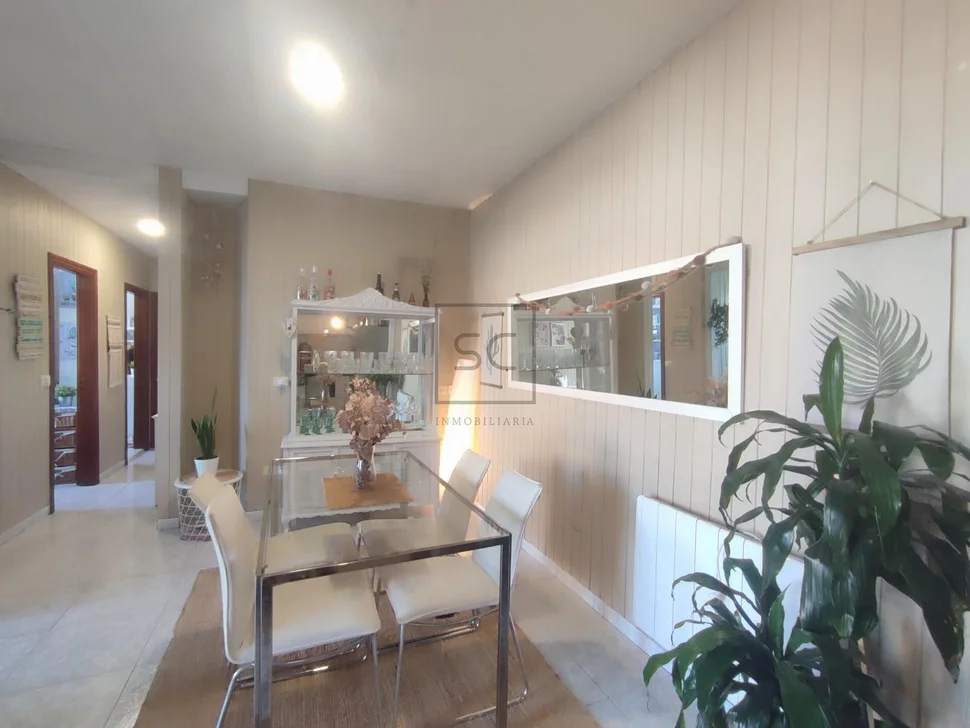 Bonito bajo vivienda en ferrol