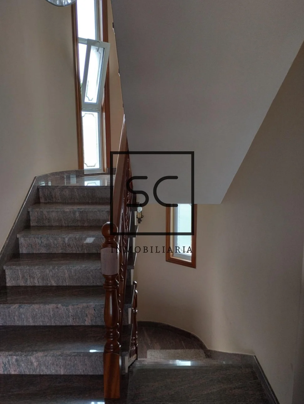 Chalet con jardín en nós