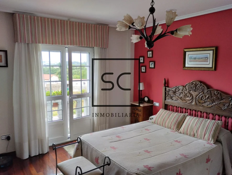 Chalet con jardín en nós