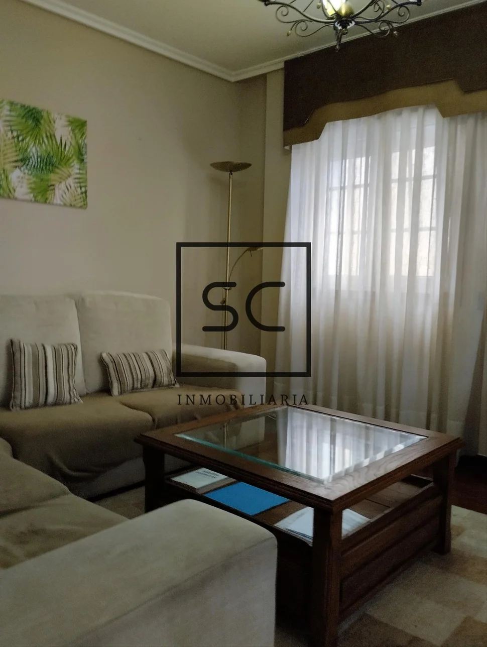 Chalet con jardín en nós