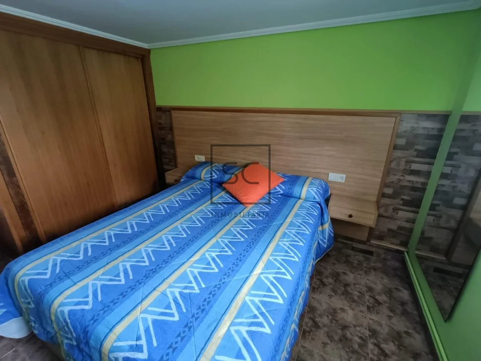 Casa con dos plantas en sedes, narón