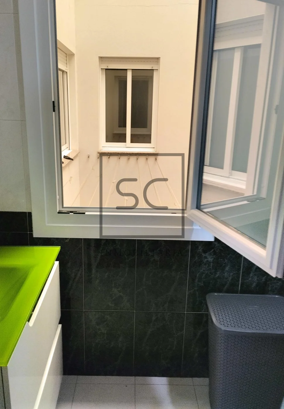 Piso con ascensor, garaje y trastero en sigüeiro