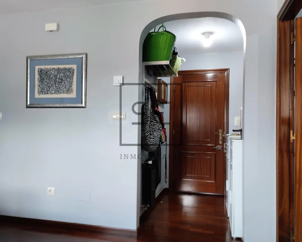 Piso con ascensor, garaje y trastero en sigüeiro