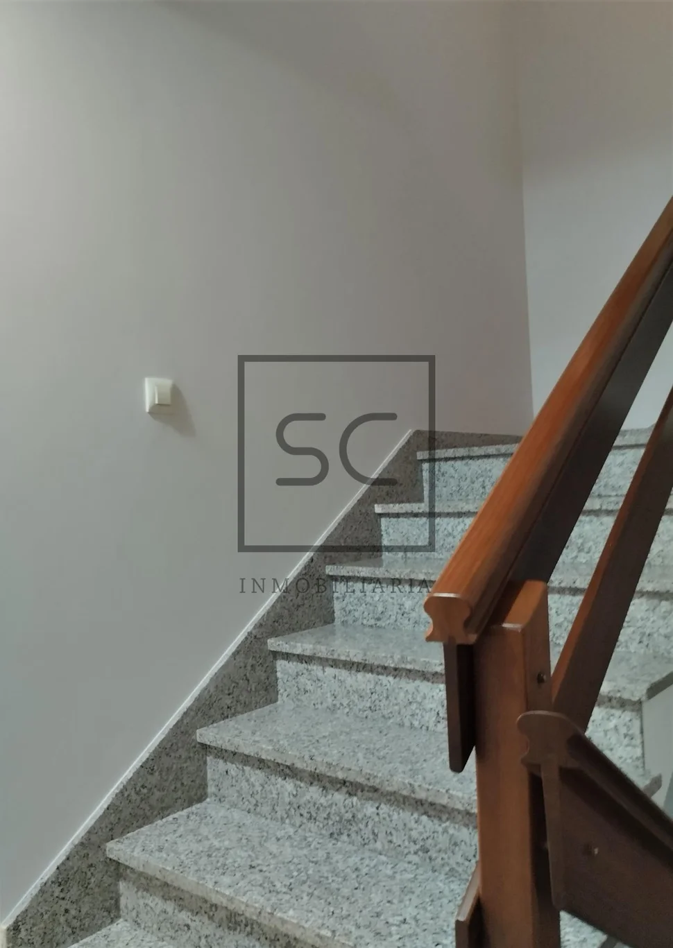 Piso con ascensor, garaje y trastero en sigüeiro