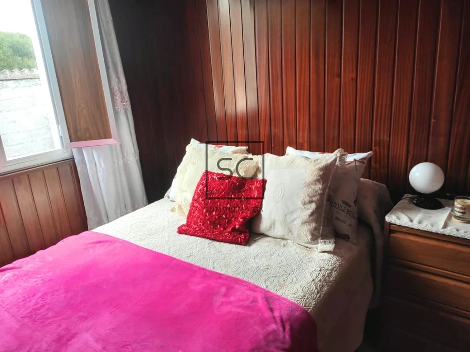 Adosado con 5 habitaciones en Santa Marina, Ferrol
