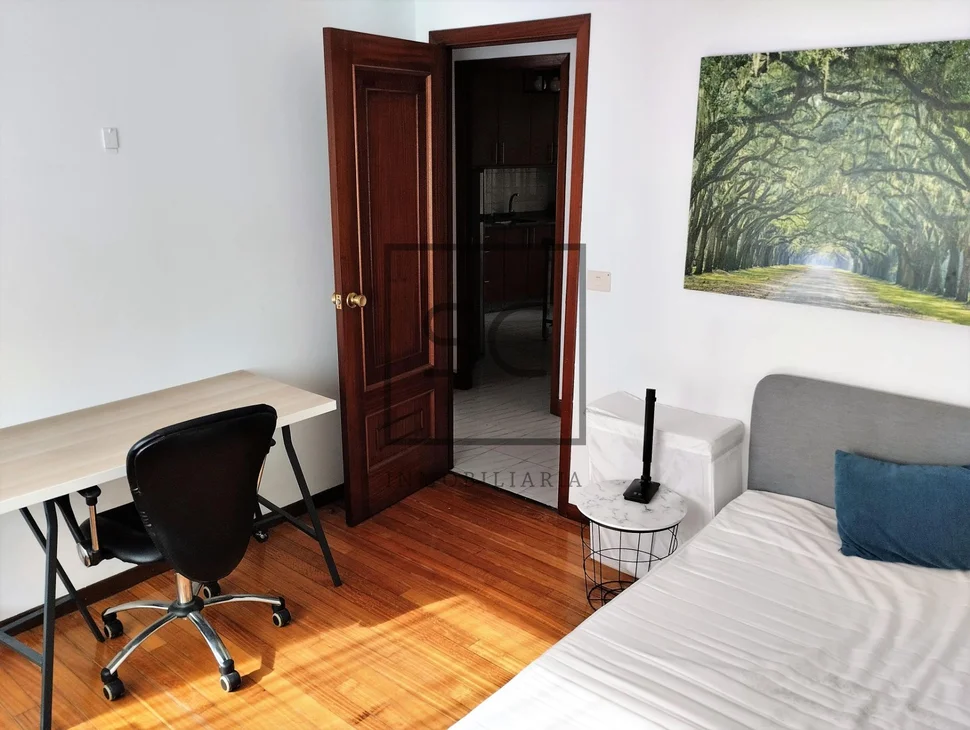 Amplio piso amueblado en santiago