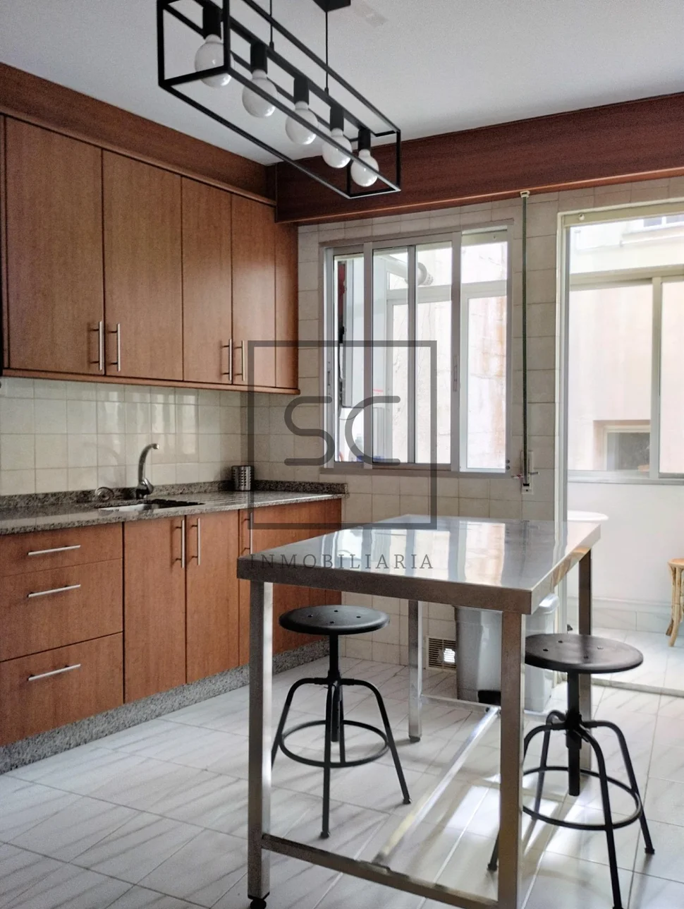 Amplio piso amueblado en santiago