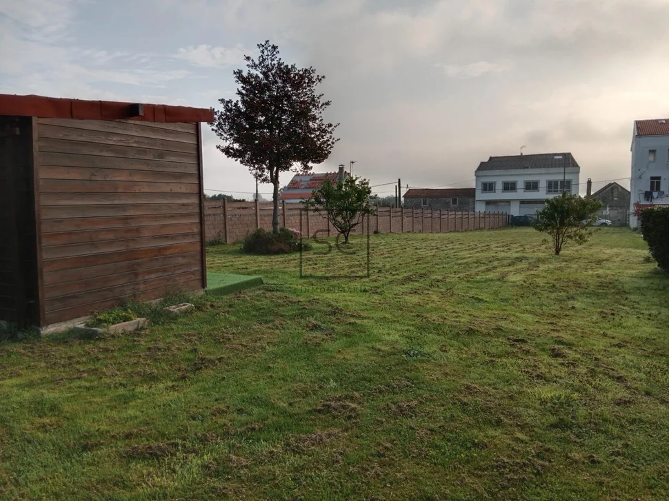 Finca edificable en sta mariña-ferrol