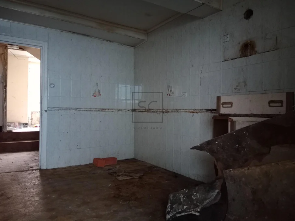 Casa para rehabilitar canido-ferrol