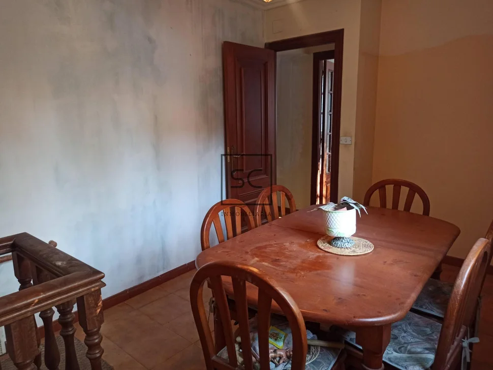 Casa con finca en serantes-ferrol