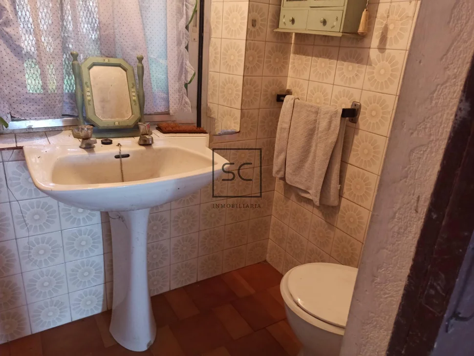 Casa con finca en serantes-ferrol