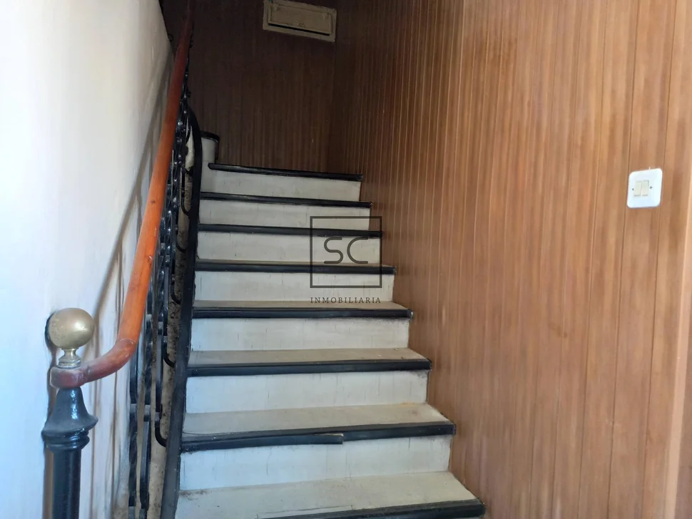 Casa con finca en serantes-ferrol