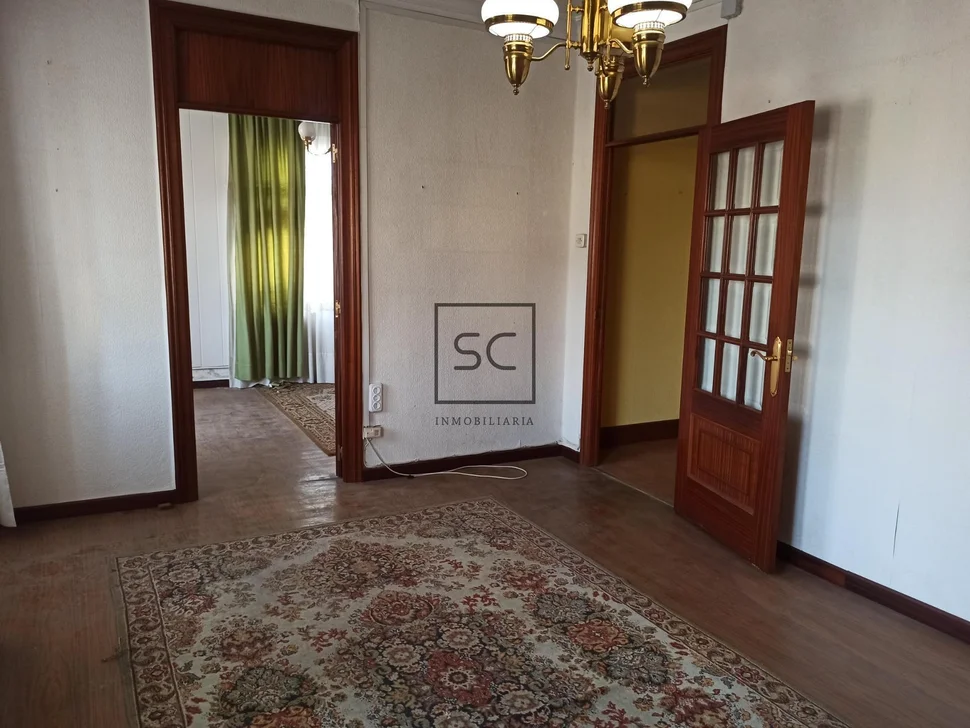 Casa con finca en serantes-ferrol