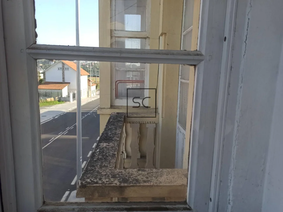 Casa con finca en serantes-ferrol