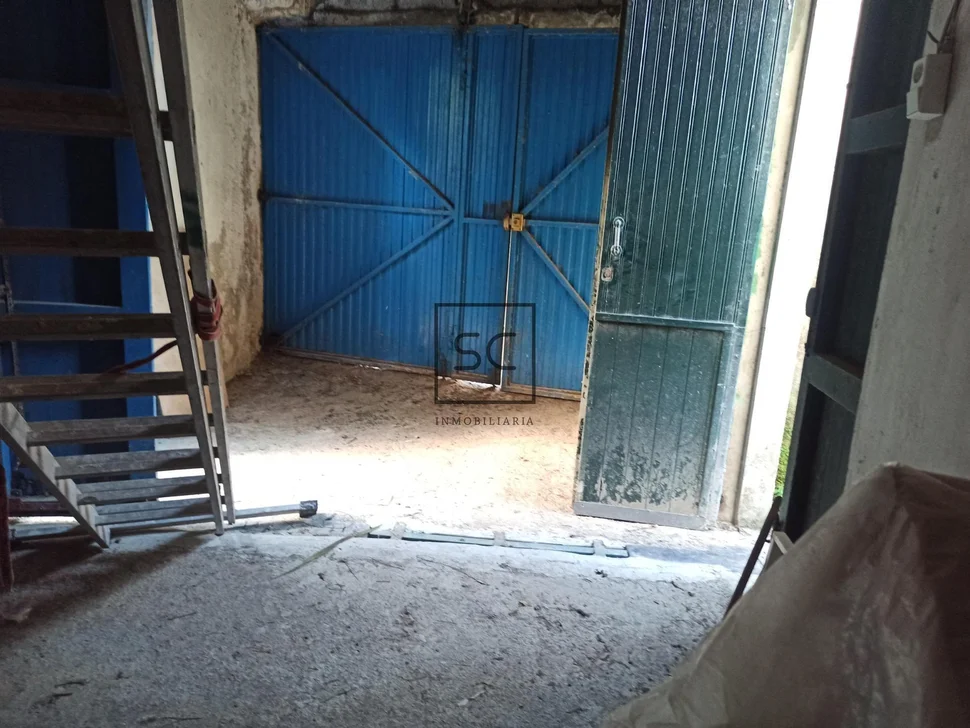 Casa con finca en serantes-ferrol