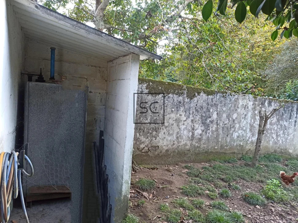 Casa con finca en serantes-ferrol