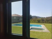 Chalet con piscina en valón-ferrol