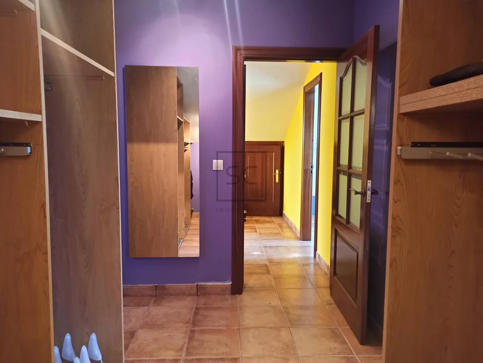 Chalet con piscina en valón-ferrol