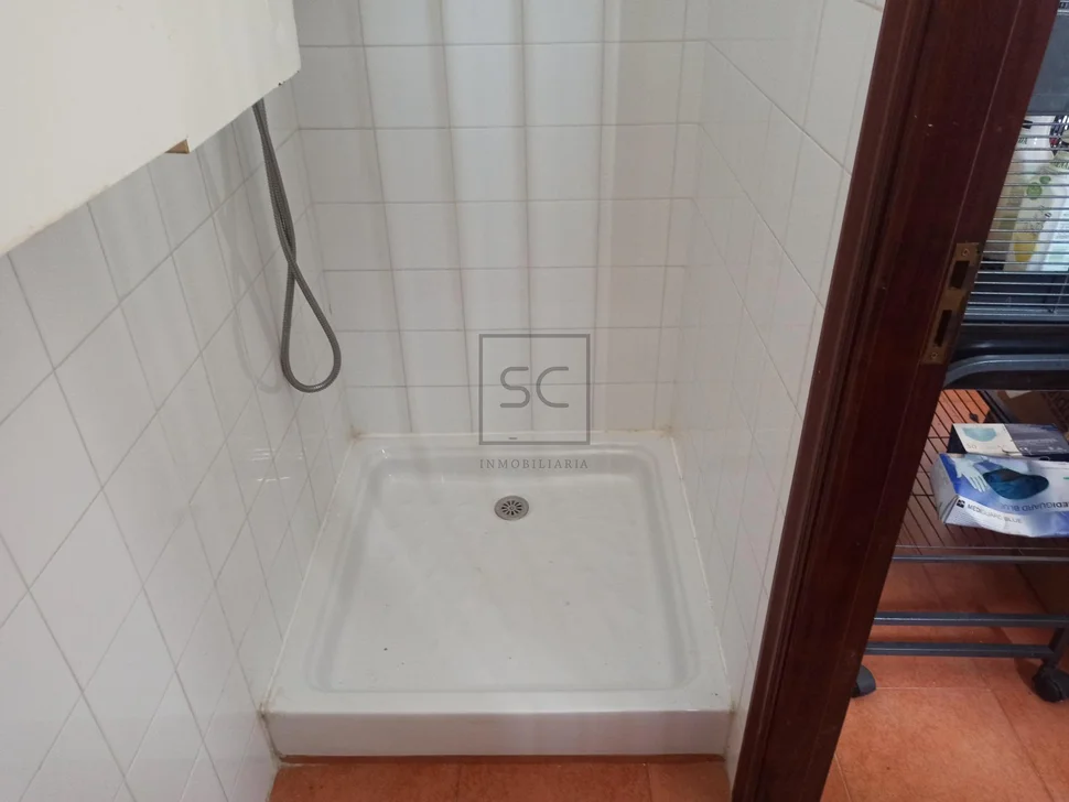 Chalet con piscina en valón-ferrol