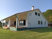 Chalet con piscina en valón-ferrol