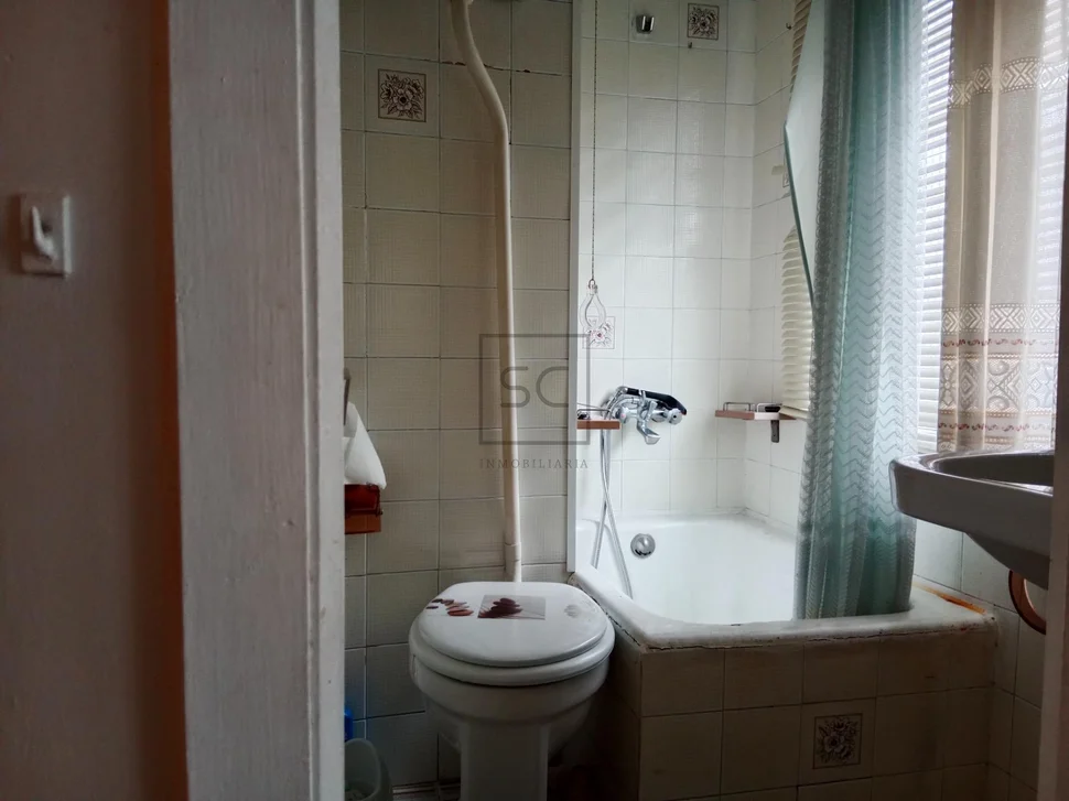 Casa adosada en ares