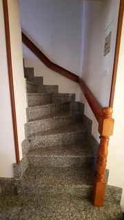 Casa adosada con parcela en lago – valdoviño