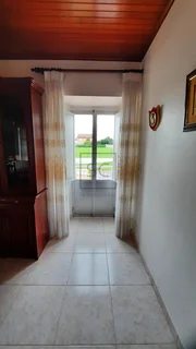 Casa adosada con parcela en lago – valdoviño