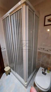 Amplio piso con ascensor, garaje y trastero en narón