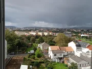 Amplio piso con ascensor, garaje y trastero en narón