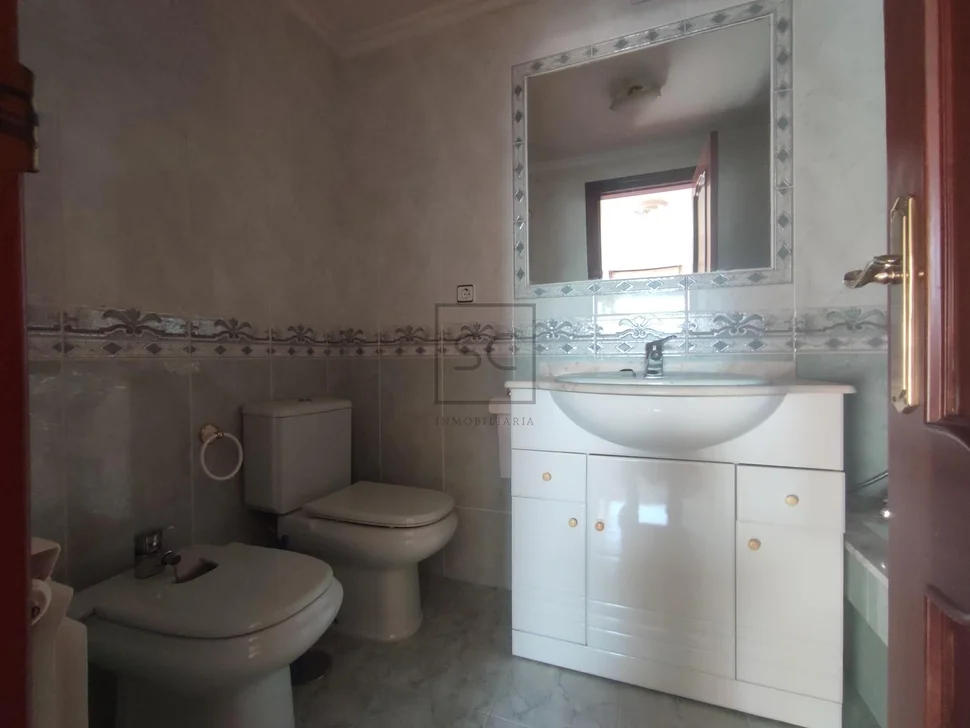 Fabuloso dúplex de protección oficial en el alto de castaño narón