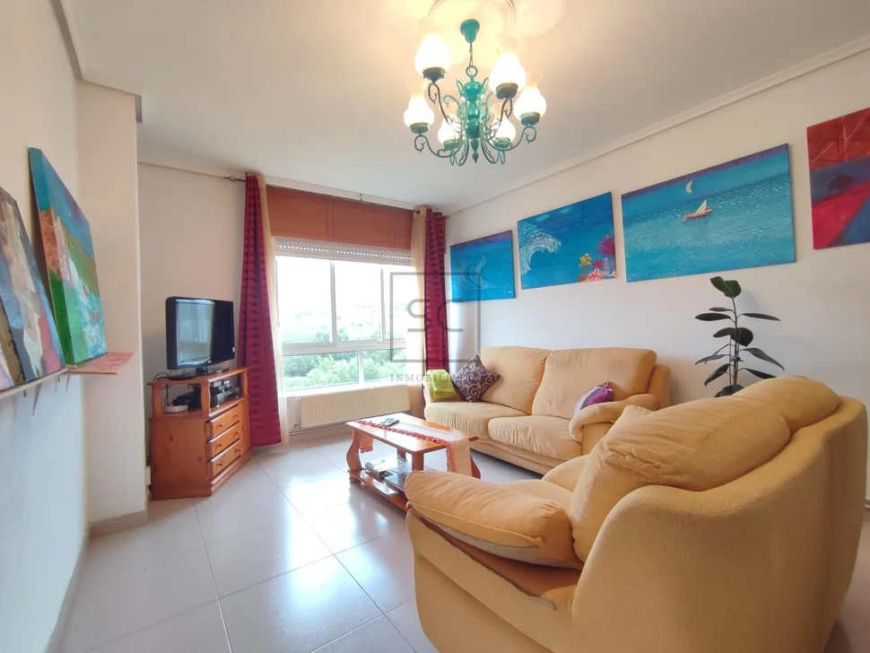 Piso con ascensor y trastero en el ponto narón