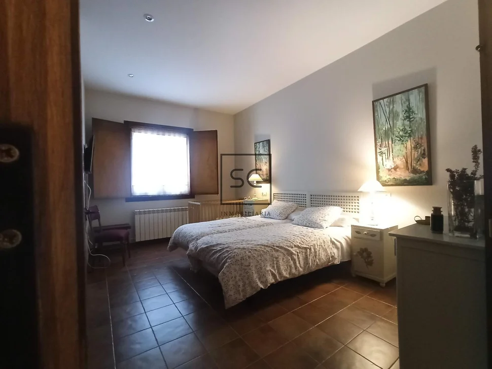 Chalet en cedeira, régoa