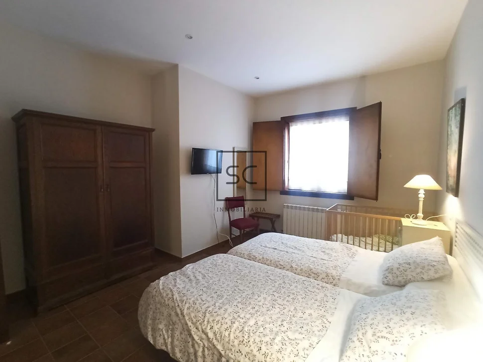 Chalet en cedeira, régoa