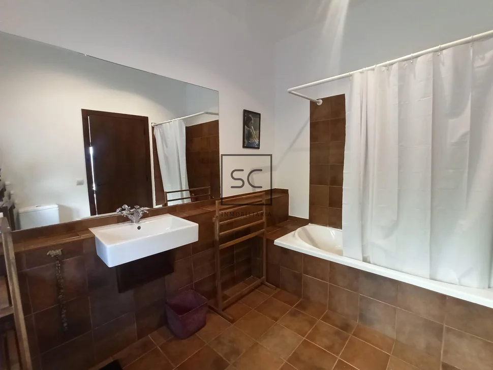 Chalet en cedeira, régoa