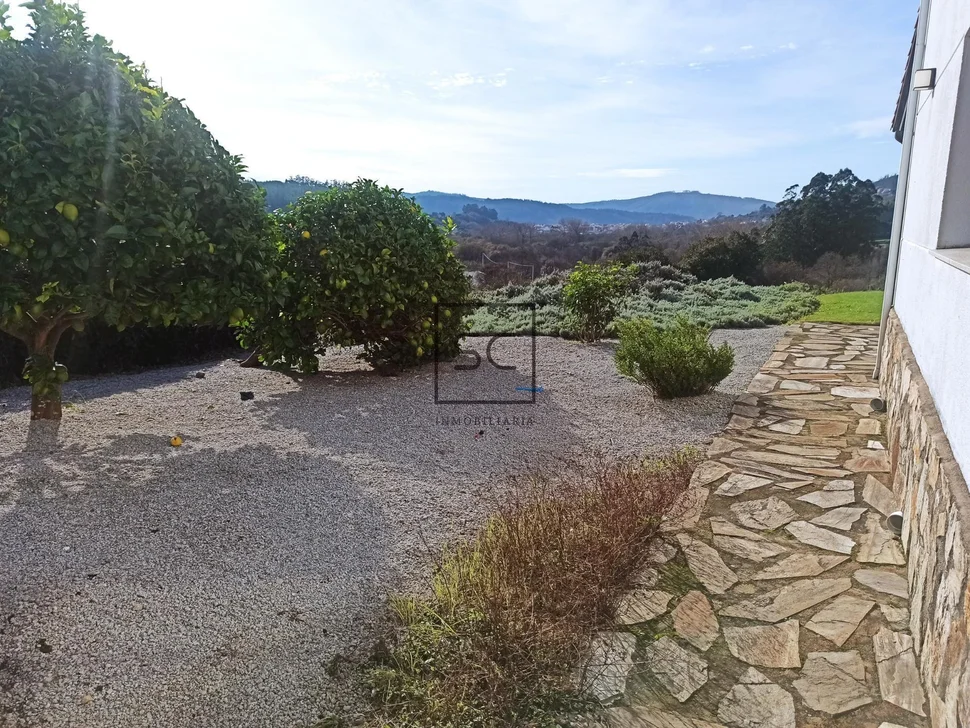 Chalet en cedeira, régoa