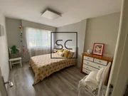 Casa con terreno y piscina