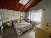 Casa con terreno y piscina