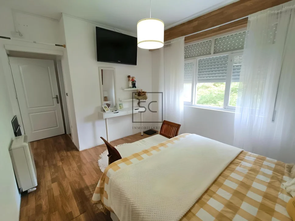Casa con 4 habitaciones en A Mourela, Neda