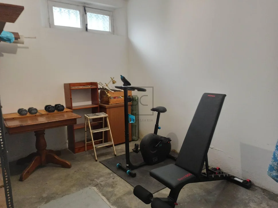 Amplio piso con trastero y parking en ferrol